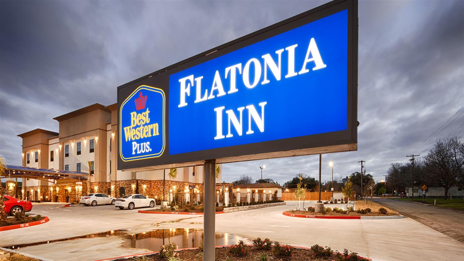 Best Western Plus Flatonia Inn Kültér fotó